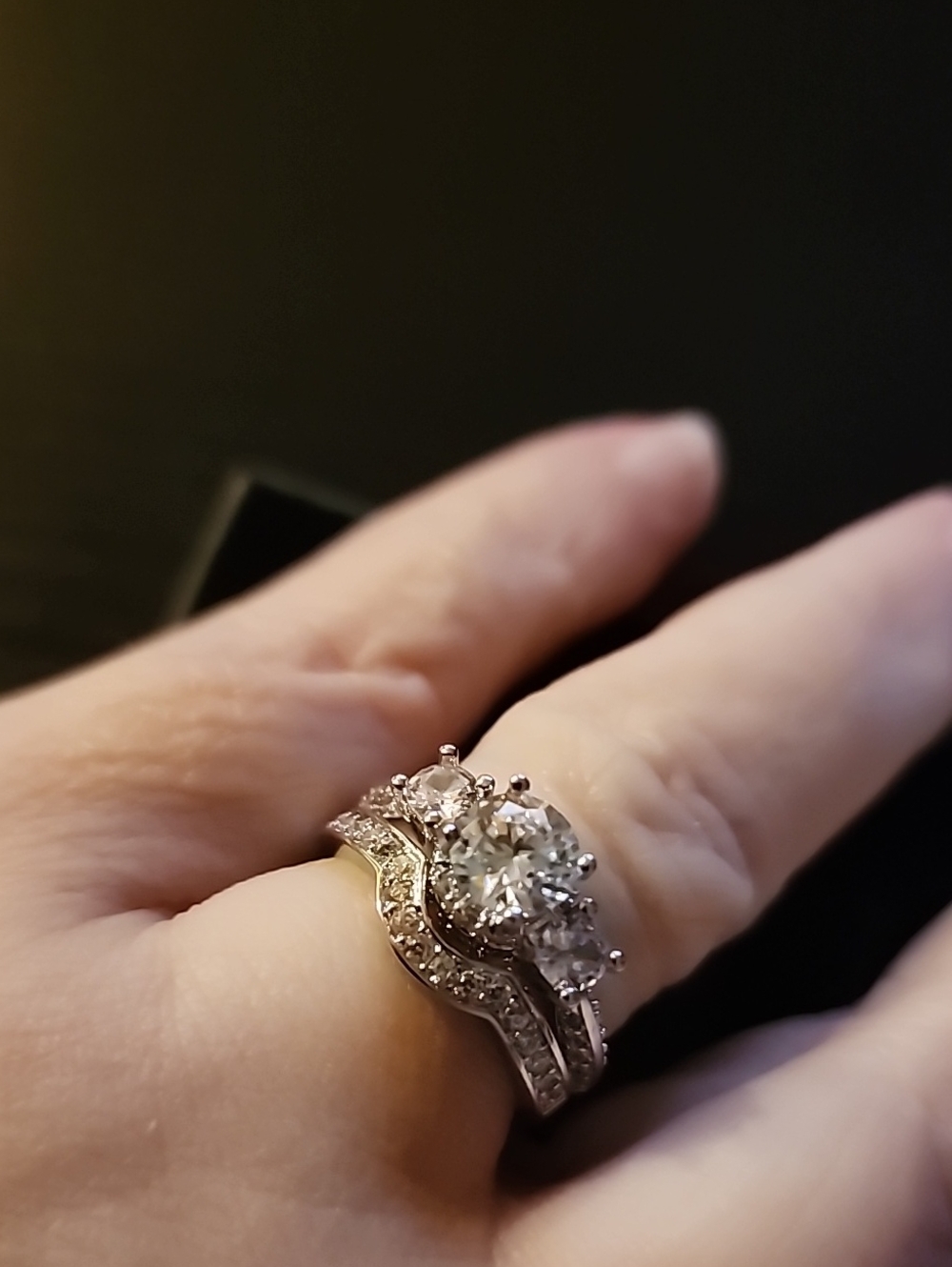 Classic White Gold Bridal Ring Set with Clear Moissanite Stones - Size 7